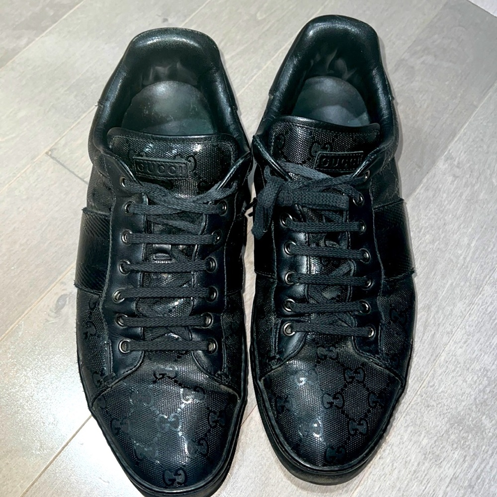 Mens Logo Gucci sneakers all Black Guccisima Size 11